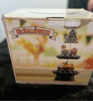 Mr. Halloween Tree 3-tier Treat Stand black cupcake stand new in box